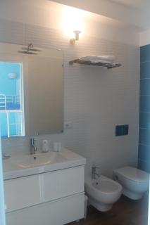 Blue Sea Rooms Apartment Cagliari - Cagliari - 6