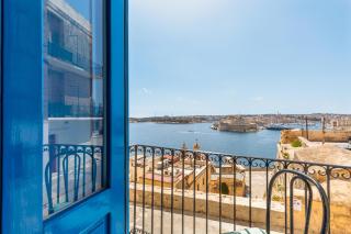 Valletta Harbour View Apartment - 0