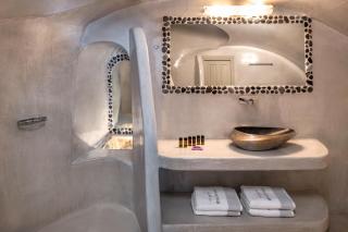 Kaleidoscope Oia Suites - 1