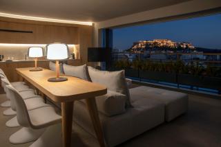 Groovy by Stylish Stays - Athens - 9