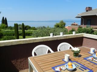 APARTMENTS BLUE VIEW - Residence Casetto Bardolino - Regarda Travel - Bardolino - 5