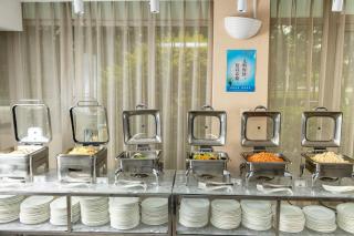 Holiday Inn Express Tianjin Airport by IHG - Tianjin - 9