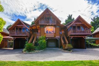 Abalone Lodges - 9