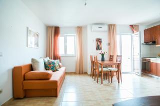 Apartments Bili - Trogir - 1