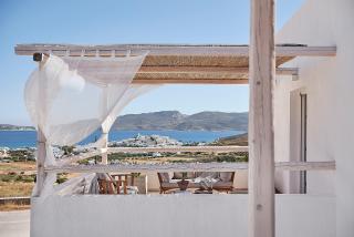 Nirome Luxury Suites - Adamas - 0