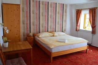 Pension U Kostela - 1