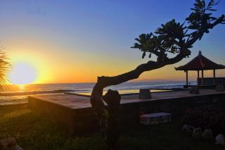 Cave Beach Bungalow - 5