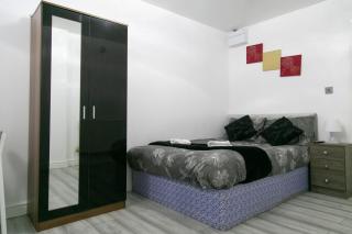 Cheetham Hills Apartments - Manchester - 3