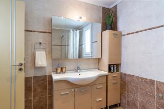 Oasis in the Heart of Rhodes, next to Old Town, near Beaches - Haven Home - 4