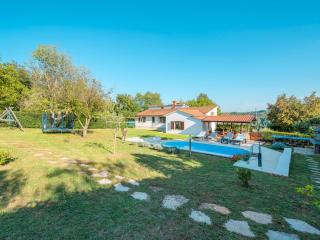 Holiday Home Hacienda by Interhome - Tinjan - 1