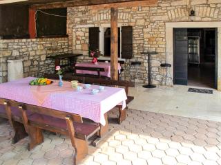 Holiday Home Cittanobile by Interhome - Tinjan - 4