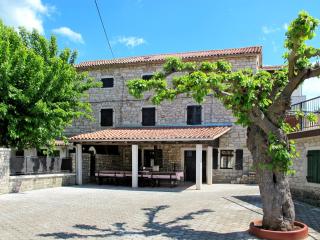 Holiday Home Cittanobile by Interhome - Tinjan - 9