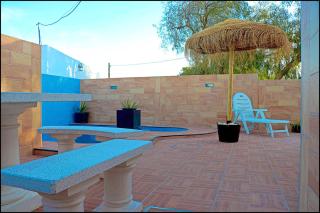 Chalet 2 dormitorios con piscina privada - 1