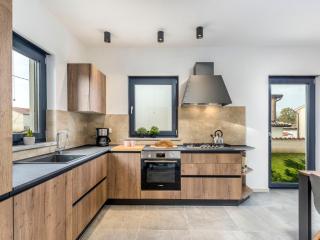 Holiday Home Villa Isabela by Interhome - Nova Vas - 1