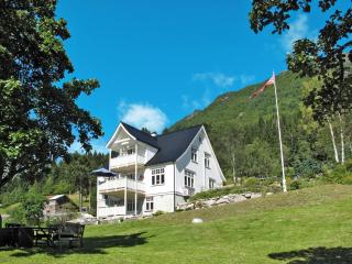 Chalet Villa Esefjord by Interhome - Balestrand - 5