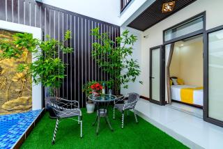 Green Hill Hotel - 1