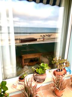 GATU PREMIUM Villa Isabel TERRAZA,PARKING,1ºLINEA PLAYA,WIFI,VISTA AL MAR , Preferente mayores de 25 años y familias - Cadice - 2