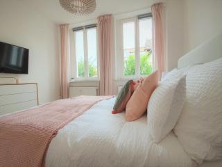 PB Ferienwohnungen - FeWo 2 - Stilvoll eingerichtetes Apartment im Herzen Senftenbergs - Senftenberg - 0
