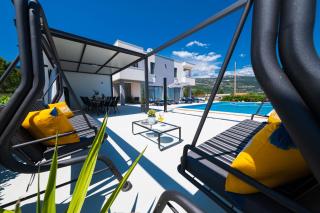 Villa Sky - Heating Pool - Kastel Novi - 6
