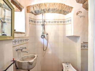 Belvilla by Oyo Rustic holiday home with pool - San Godenzo - 2