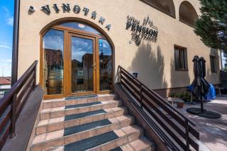 Wine Pension Prague - Praga - 9