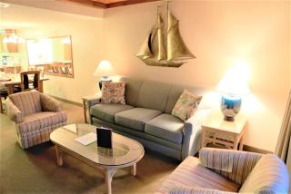 Royal Holiday Beach Resort - Biloxi - 1