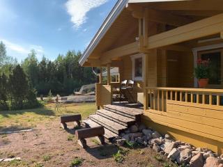 Luxury Holiday Home with Private Lake - Vehmaa - 3