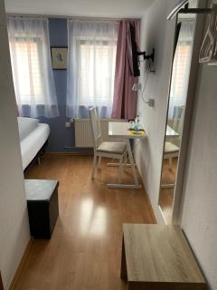 Hotel Restaurant Rössle - 9