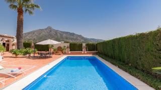 Golden Mile Villa Close to Beach - Marbella - 1