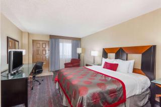 Ramada by Wyndham San Diego National City - 0