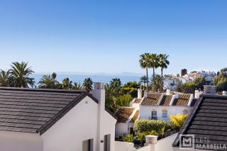 Estepona Sunsets - Modern 3-BR Beachside Apartment - Estepona - 0
