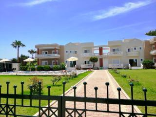 Chrisselen - Platanias - 6