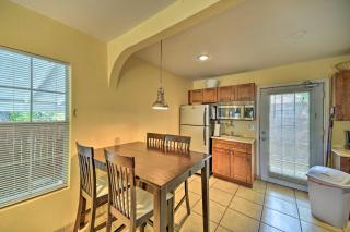 San Antonio House with Private Pool, Spa and Grill - San Antonio - 5