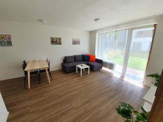 MODERN APARTMENT WITH TERRACE AND GARAGE in THE CITY CENTER - Pilsen - 4