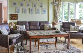 3 Bedroom Amazing Home In Mariager - Mariager - 9