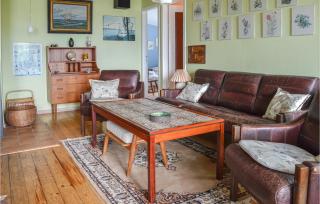 3 Bedroom Amazing Home In Mariager - Mariager - 8
