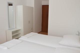 Guesthouse Ana-Maria - Pirovac - 9