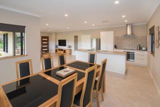 Redgate Forest Retreat - 3