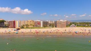 SUN and BEACH LOVERS 12019 - La Pineda - 1