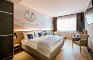 JUFA Hotel Weiz - Weiz - 0
