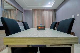 Spacious 2BR at Ciputra International Apartment By Travelio - Jacarta - 8