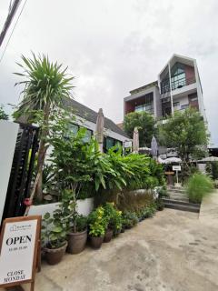 DAAD FAH home and cafe - Phetchaburi - 0