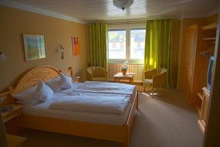 Hotel Kellhof - Bed & Breakfast - Gaienhofen - 3