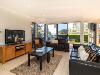 Dutchies Vista, 1 45 Christmas Bush Ave - Ground floor duplex with stunning water views and close to the beach - Nelson Bay - 0
