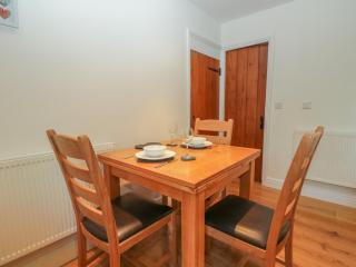 Oak Tree Cottage - 3