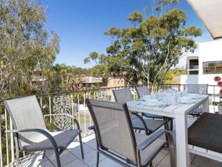 Endeavour 3 large three bedroom unit with filtered water views - Nelson Bay - 4