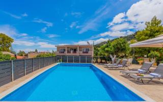 Costas Studios - 450m from Argassi center, by ZanteWize - 3