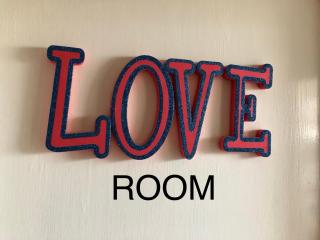 Love & Peace - Orpington - 2
