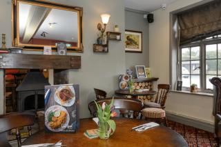 Balfour Arms - 2