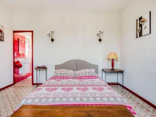 Holiday Home in Rasteau with Private Pool - Rasteau - 8